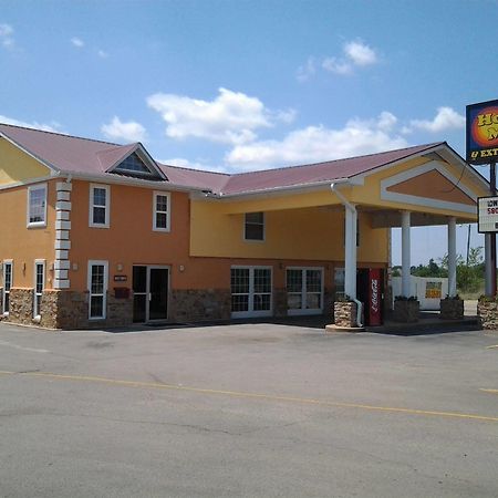 Holiday Motel Hugo Екстер'єр фото
